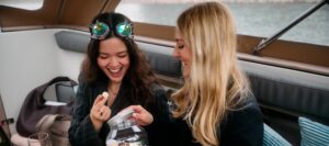 DSC_0421.2_cropped Bei deinem JGA Heidelberg bei uns an Bord ist gute Stimmung garantiert.