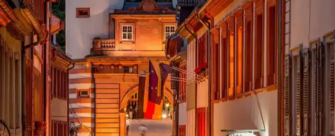 Steingasse und Alte Brücke bei Nacht Bild 2017