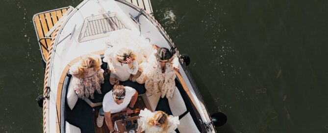 Unsere privaten Bootstouren eigenen sich hervorragend, wenn Sie Benefits für Mitarbeiter suchen