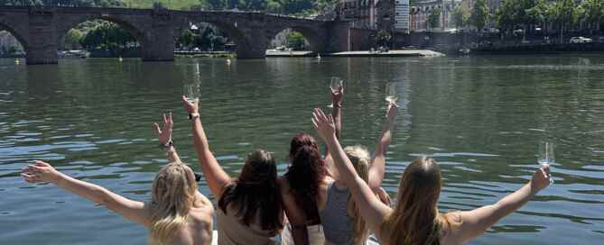 Wir haben die besten JGA Ideen Heidelberg für euch zusammengestellt.