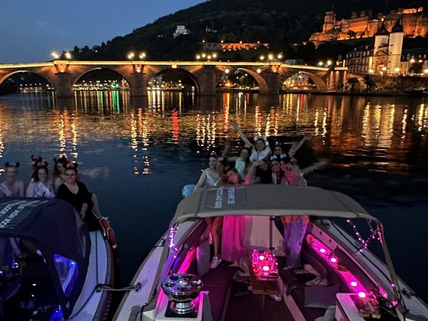 JGA Heidelberg: Zwei oder drei Boote, eine Party!
